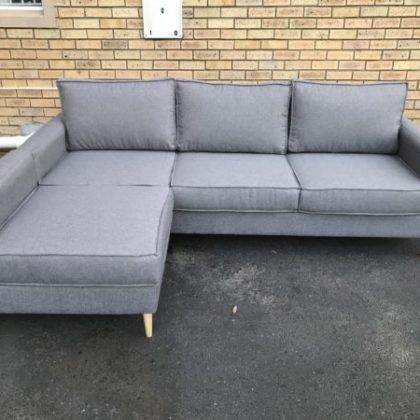 Emma Daybed 2.5m x 1.7m