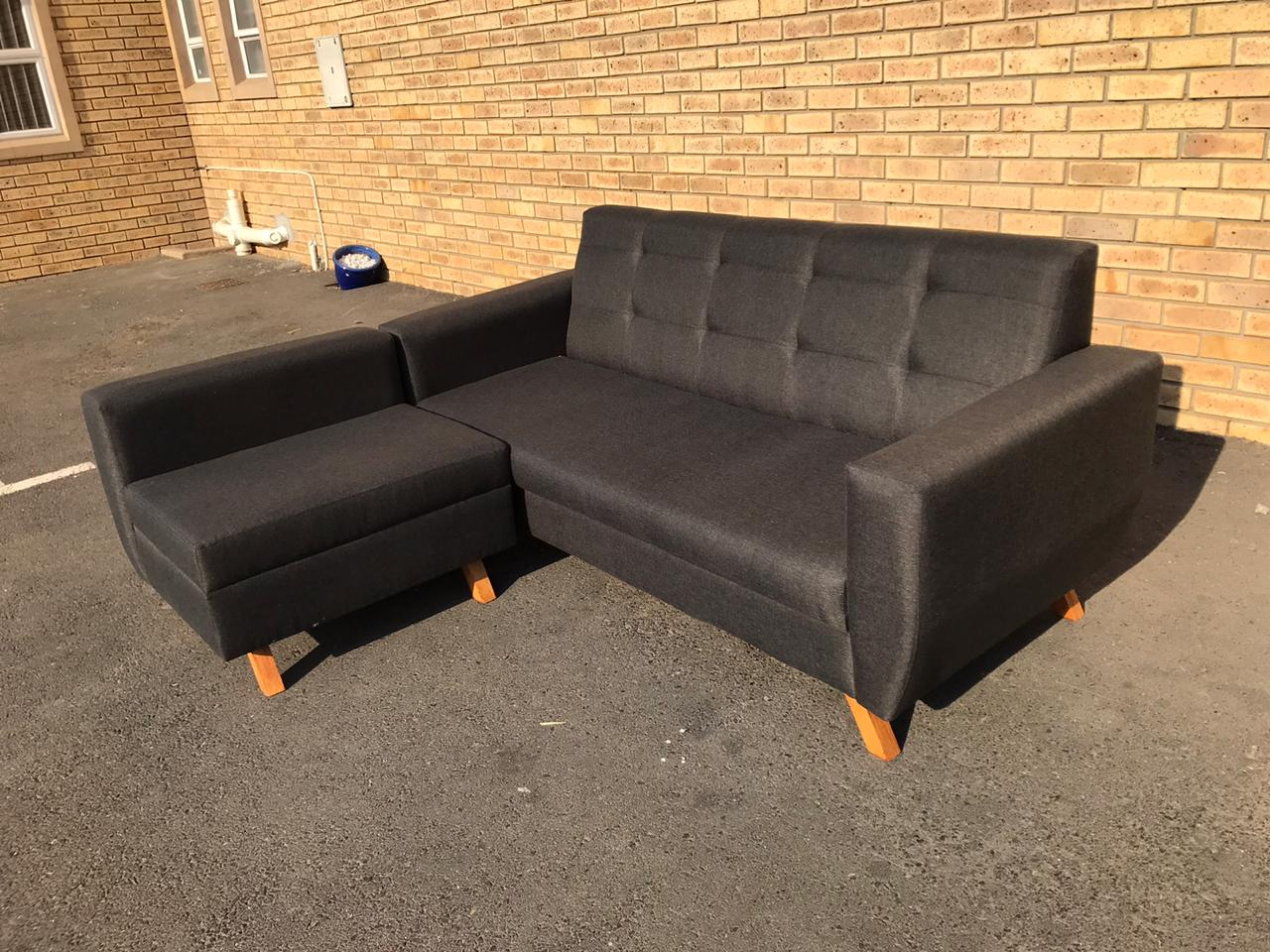 Jasmine Daybed 2m x 1.6m